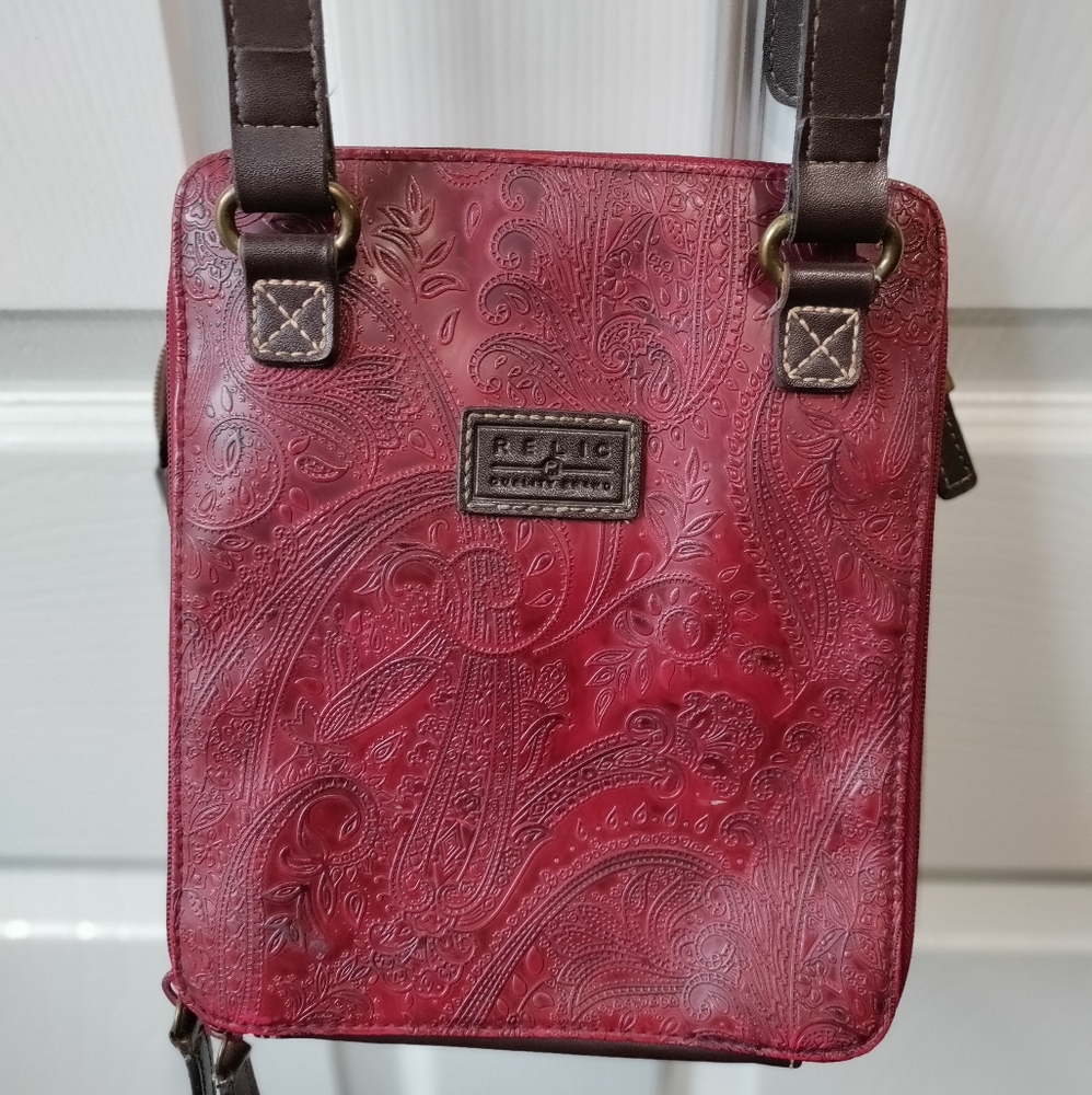 Relic Quality Brand Red Embossed Leather Crossbody Bag Purse
